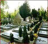 Сообщение Епархиального управления Корсунской епархии по поводу событий, связанных со служением панихиды на русском кладбище в Сен Женевьев де Буа 13 февраля 2006 года